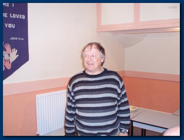 600x449 pixels (110K)